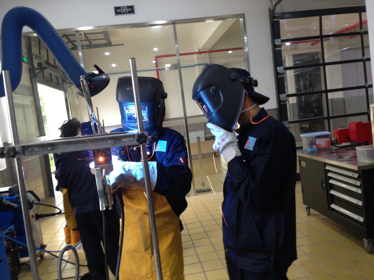 1452649619697975.jpg 13.jpg